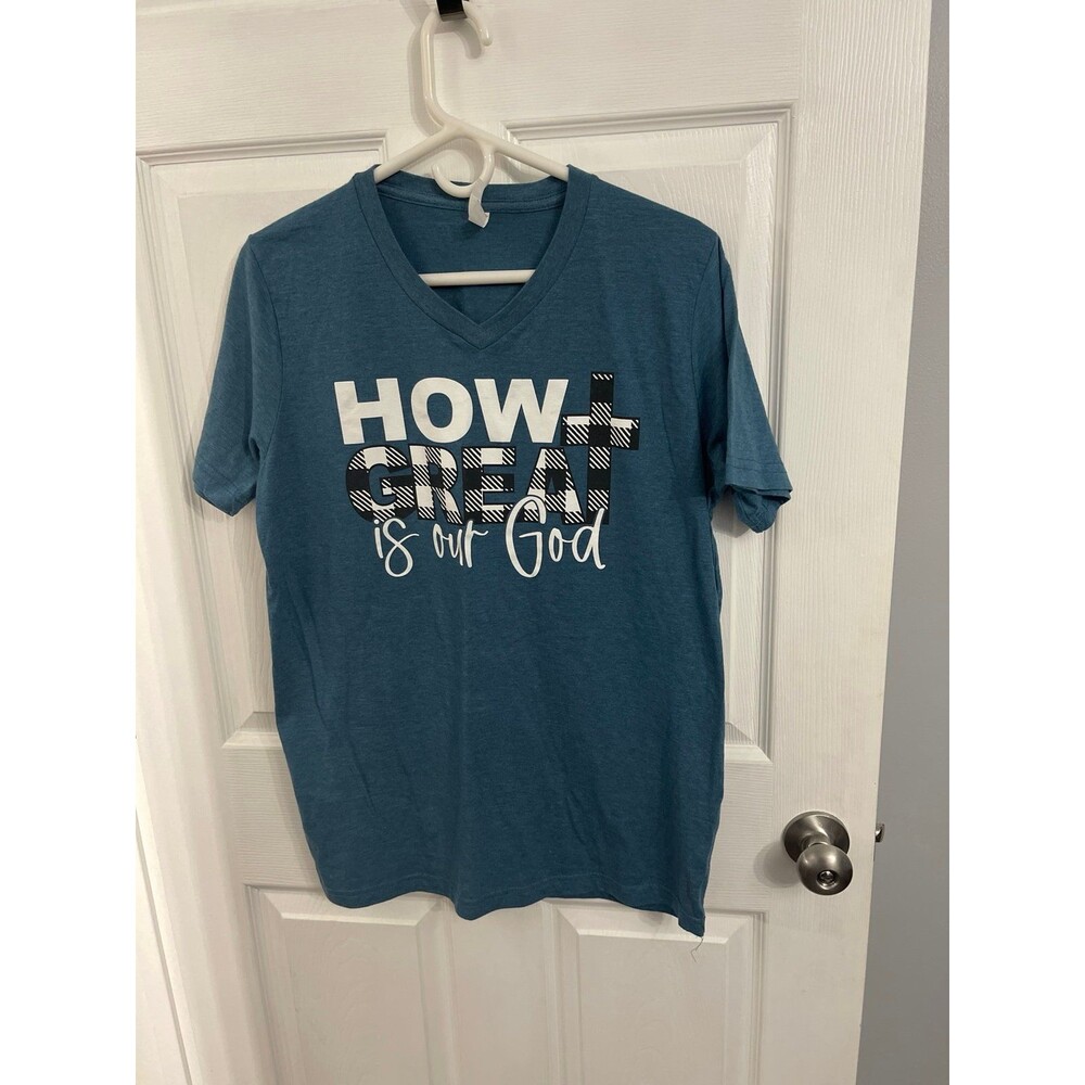 Love In Faith Apparel T Shirt Size L New Without Tags Blue